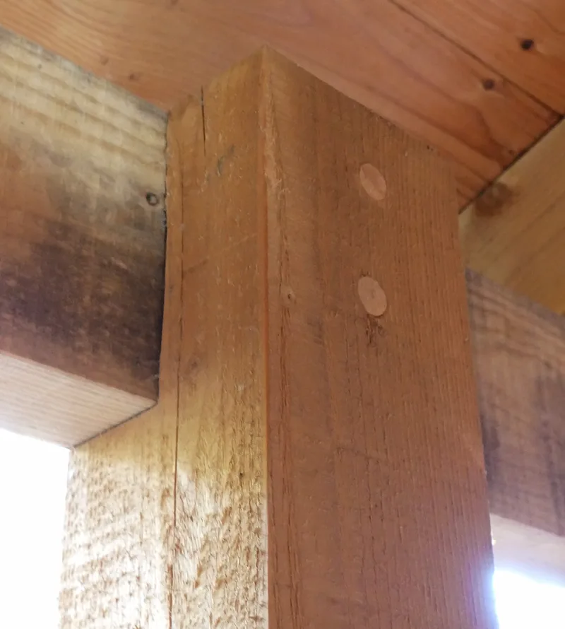 cabane afwerking hout